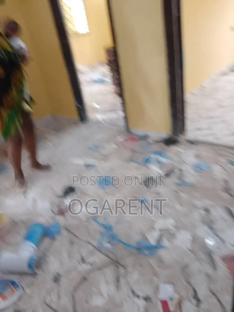 3bdrm Apartment in Off Country Home, Benin City for rent in Benin City