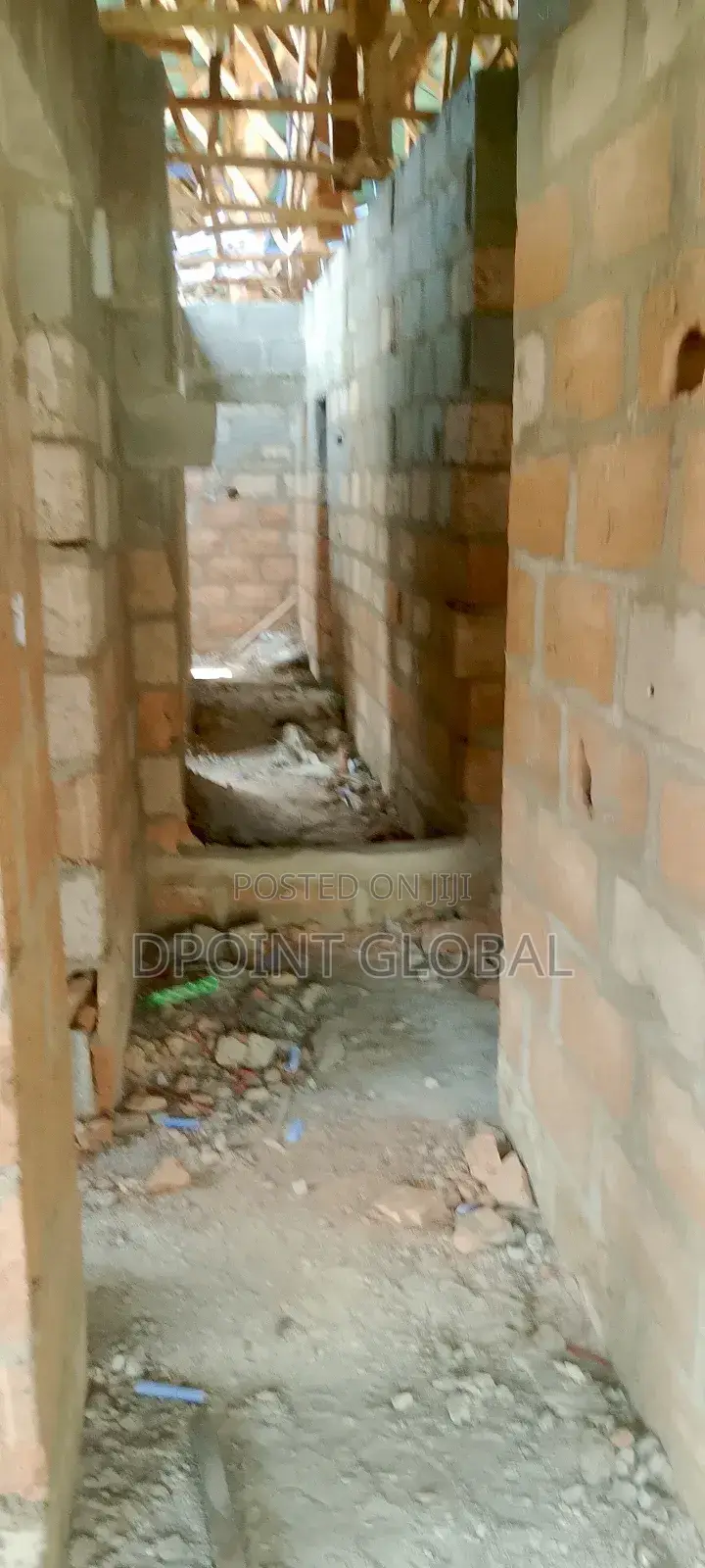 5bdrm Duplex In Not Estate, Ipaja For Sale in Ipaja