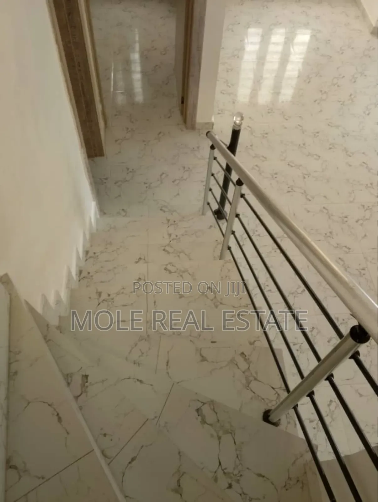 New Hotel Gowon Estate 4 Sale Okunola Axis in Egbeda / Egbeda