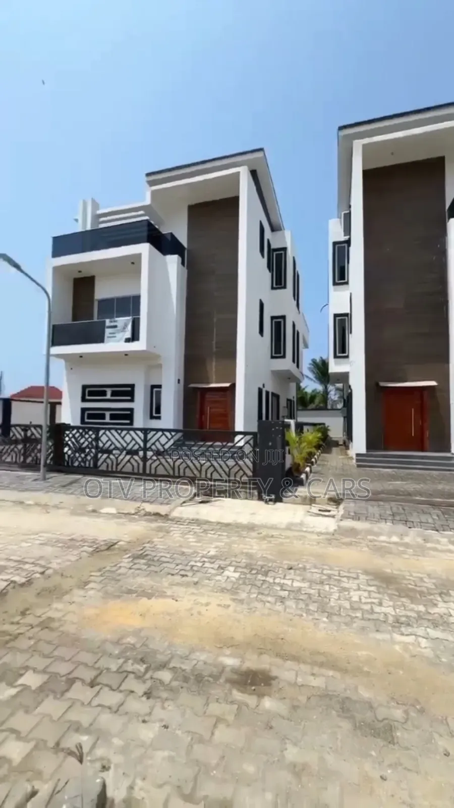 Furnished 5bdrm Duplex in Lekki for sale in Lekki