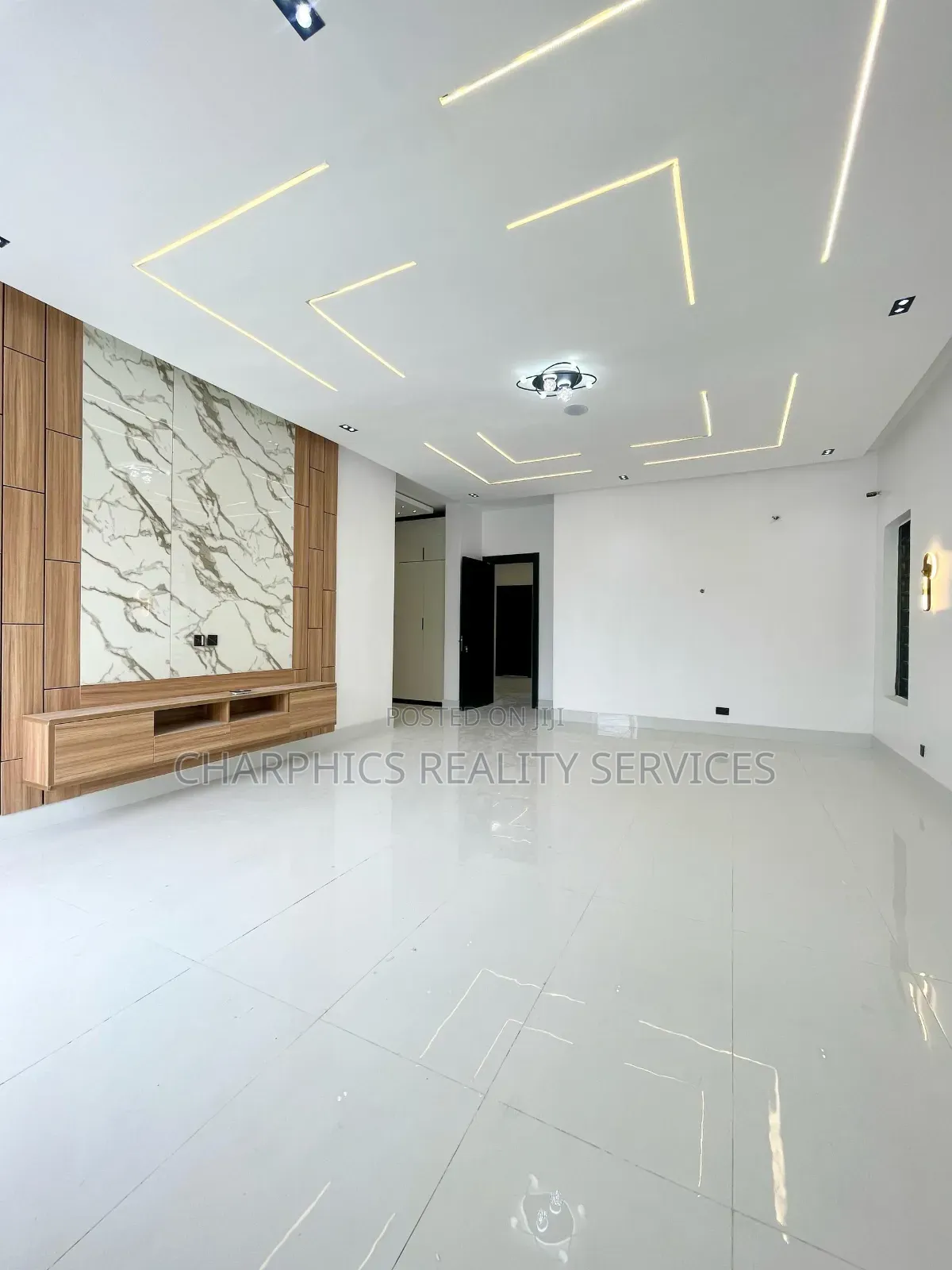 5bdrm Duplex in Ajah for sale in Ajah