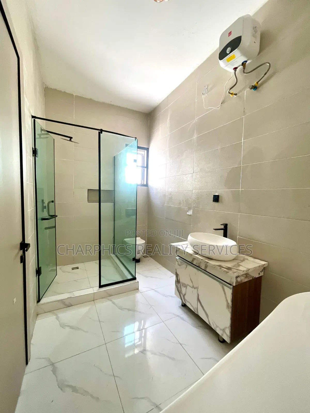 5bdrm Duplex in Ajah for sale in Ajah
