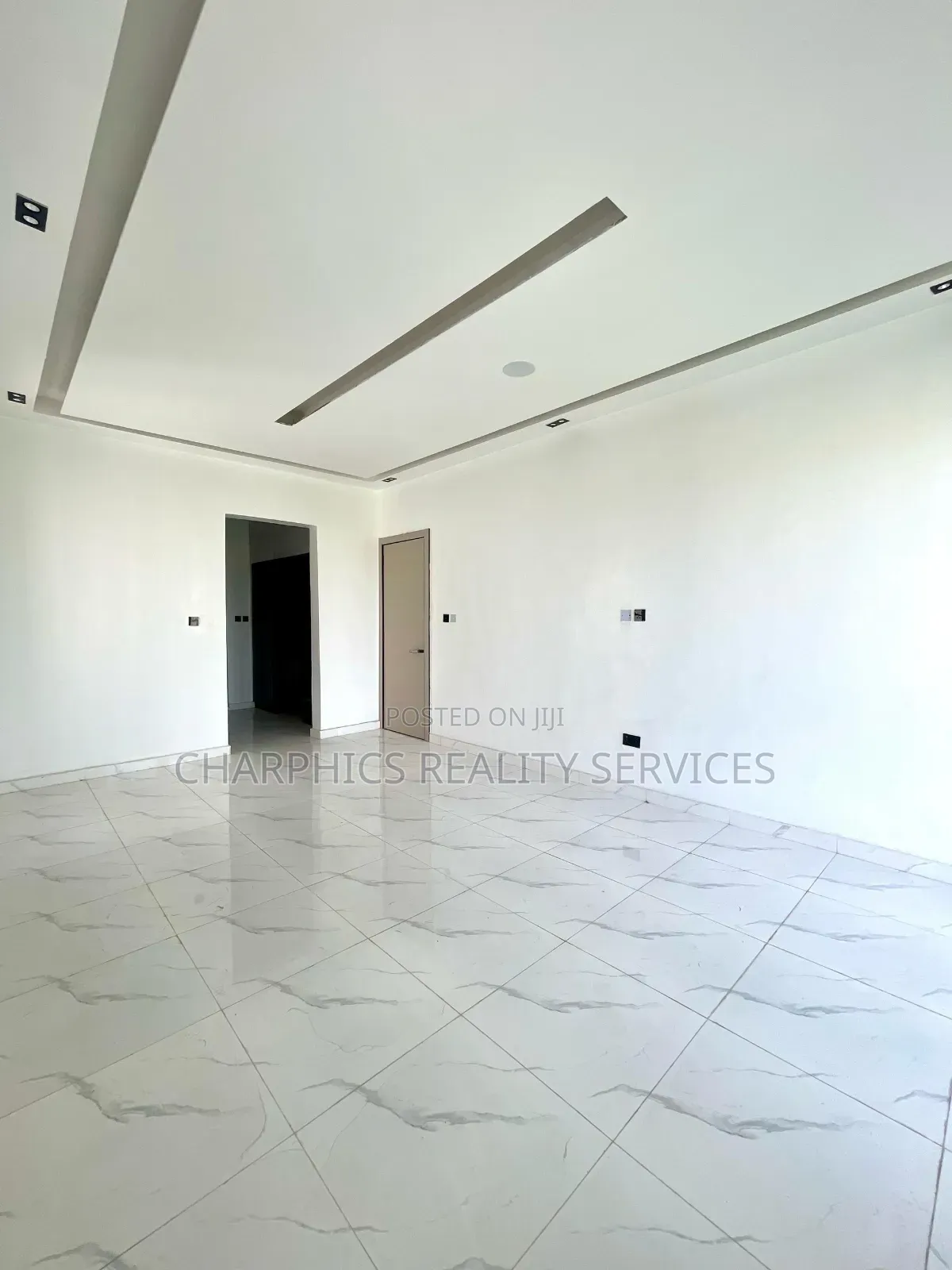 5bdrm Duplex in Ajah for sale in Ajah