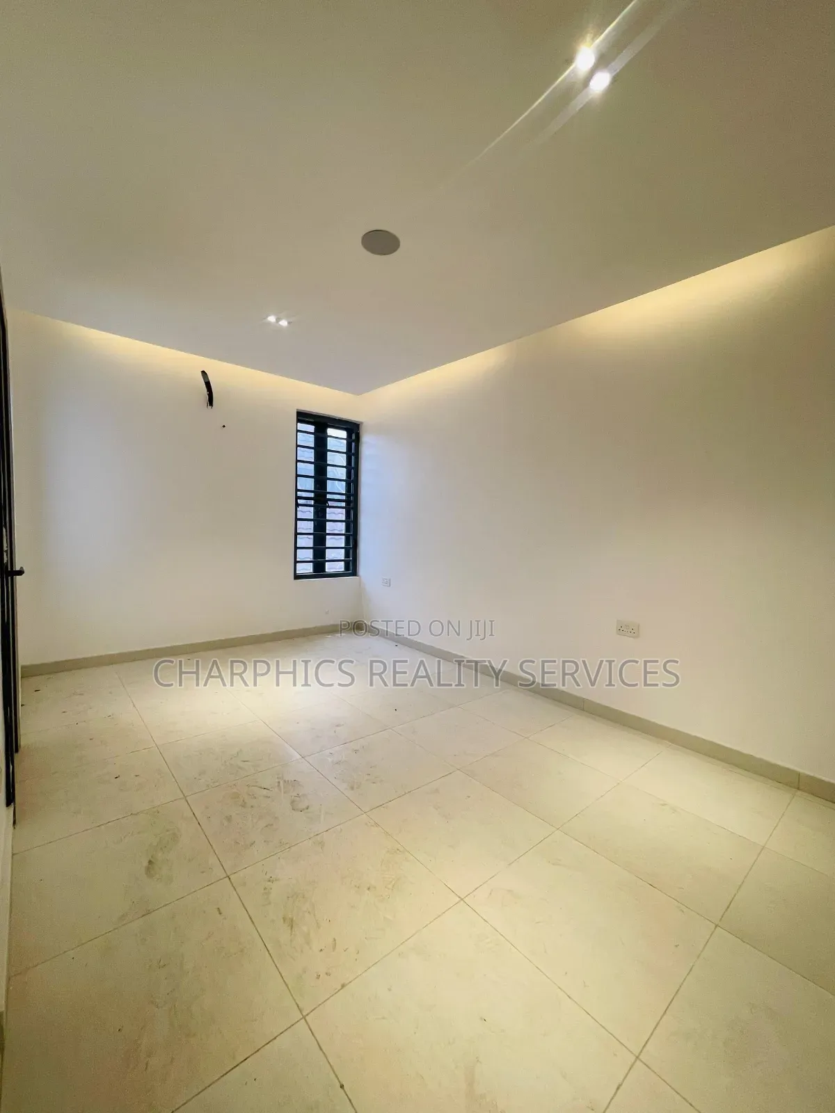 2bdrm Apartment in Agungi for sale in Agungi