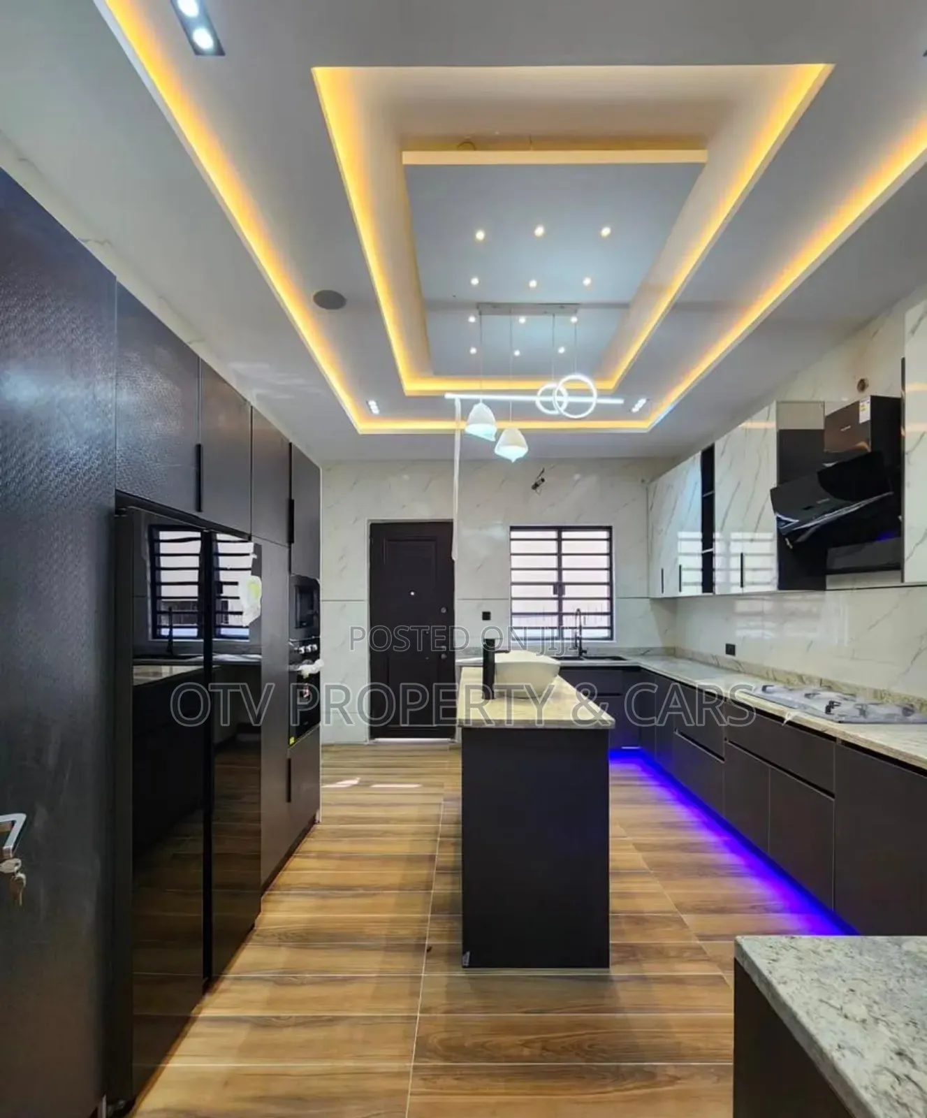 Furnished 5bdrm Duplex in Lekki for sale in Lekki