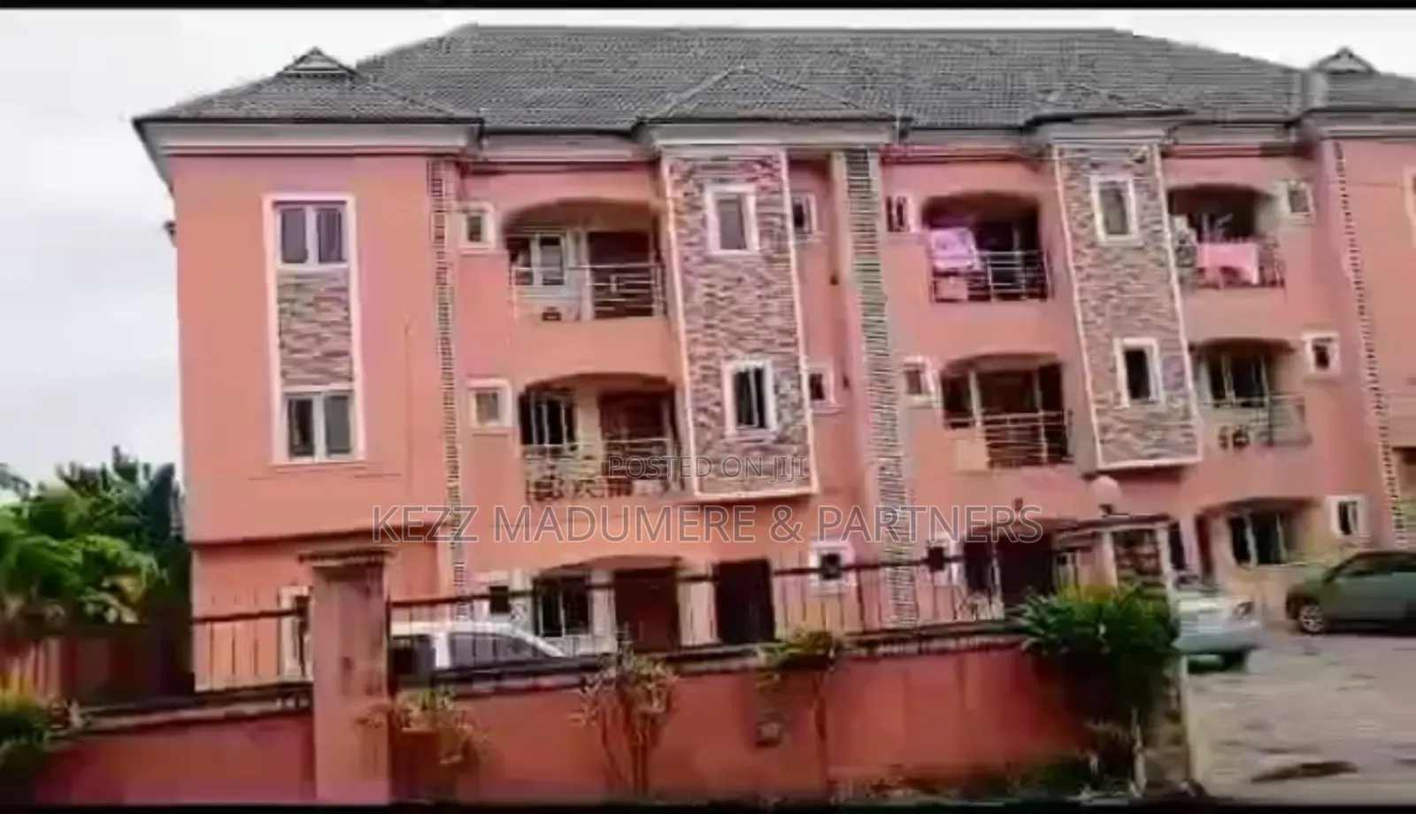 9bdrm Block of Flats in Gated Estate for sale in Port-Harcourt