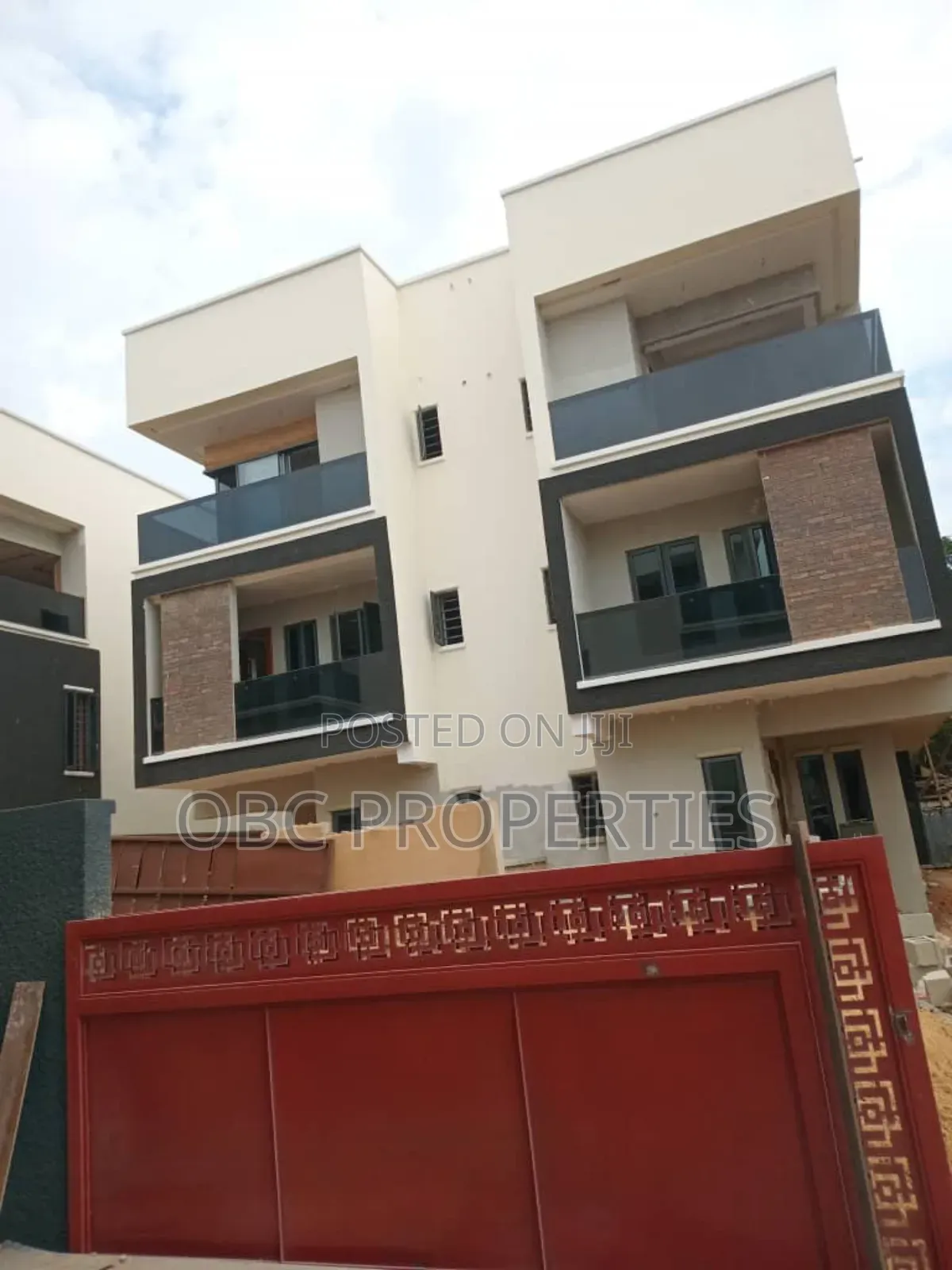 Furnished 4bdrm Duplex in Ikeja Gra for sale in Ikeja GRA