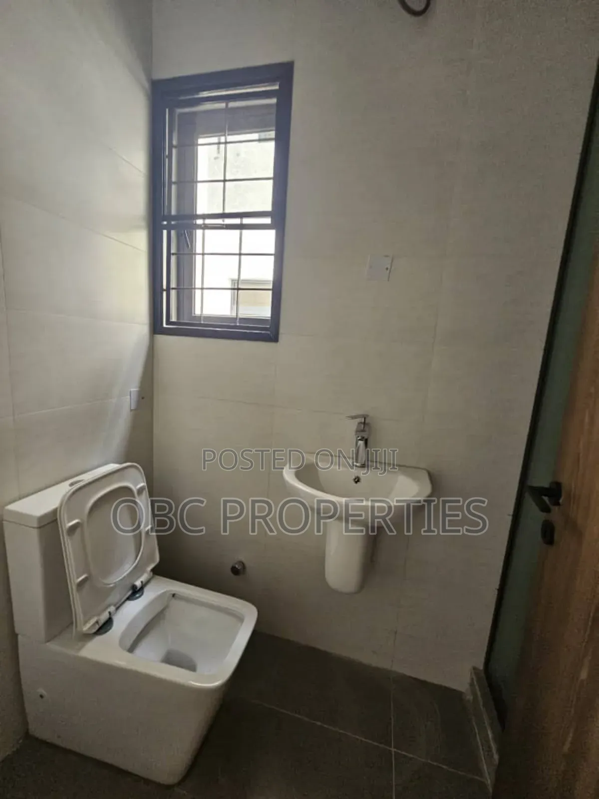 Furnished 4bdrm Duplex in Ikeja Gra for sale in Ikeja GRA