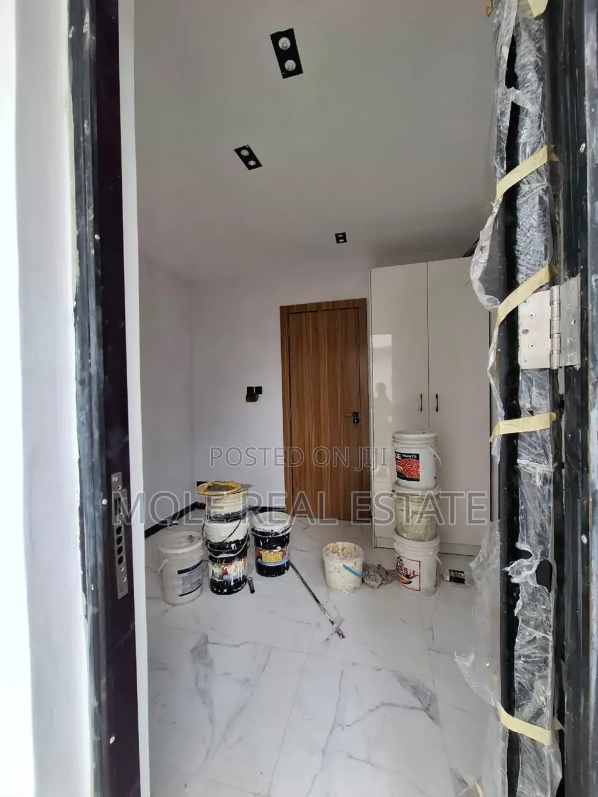 3bdrm Block of Flats in So Easy, Ayobo for sale in Ayobo