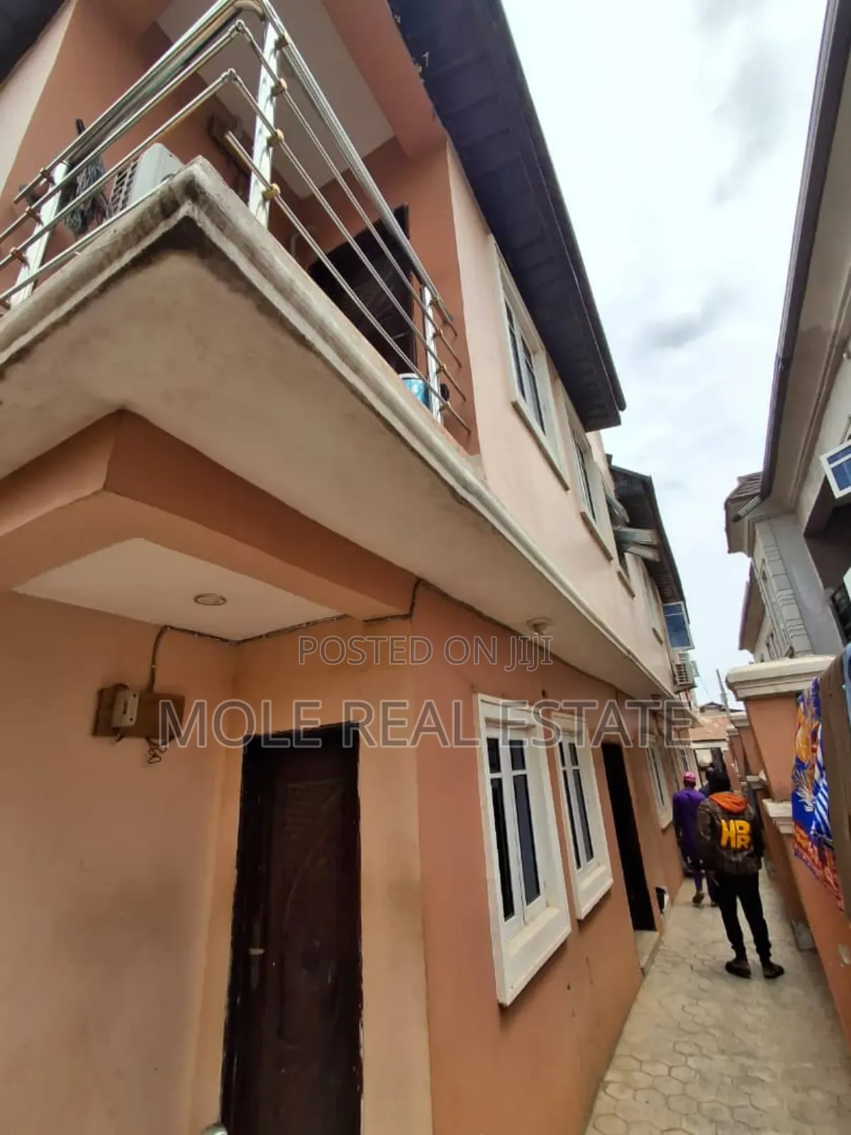 Furnished 5bdrm Duplex in Ikola, Ifako-Ijaiye for sale in Ifako-Ijaiye