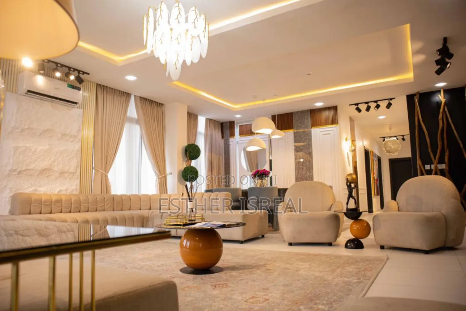 Executive 3 Bedroom Ikoyi in Ikoyi
