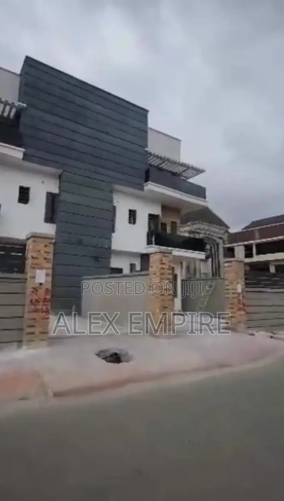 5bdrm Townhouse/Terrace in Ago Palace for sale in Ago Palace