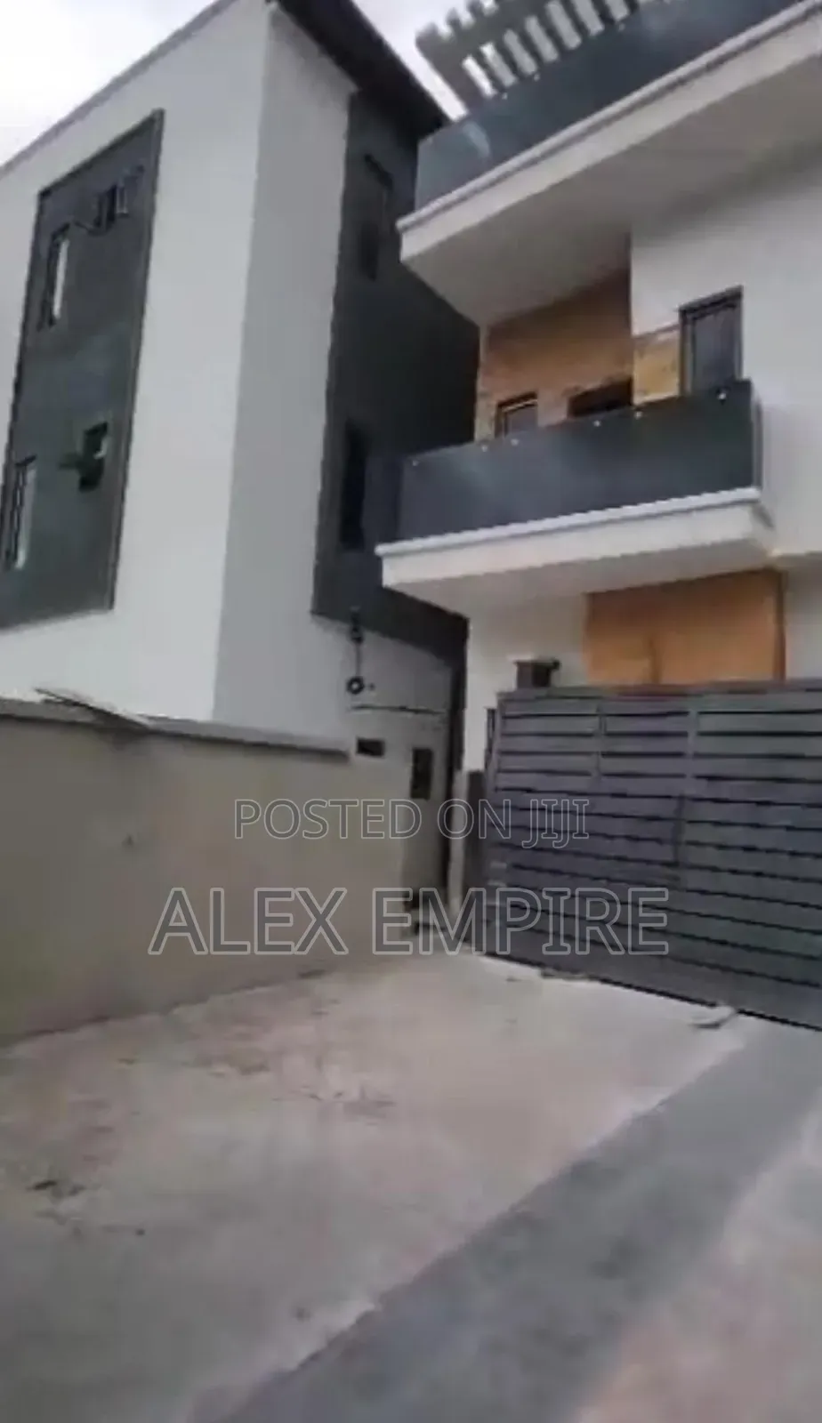 5bdrm Townhouse/Terrace in Ago Palace for sale in Ago Palace