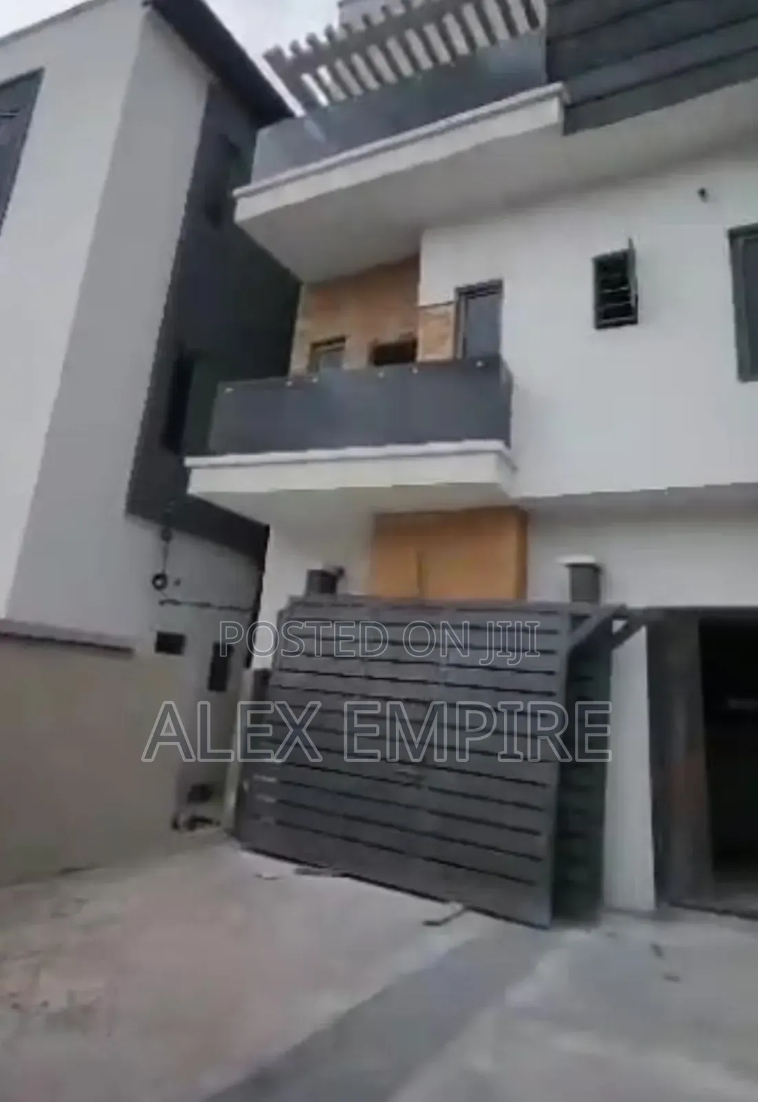 5bdrm Townhouse/Terrace in Ago Palace for sale in Ago Palace
