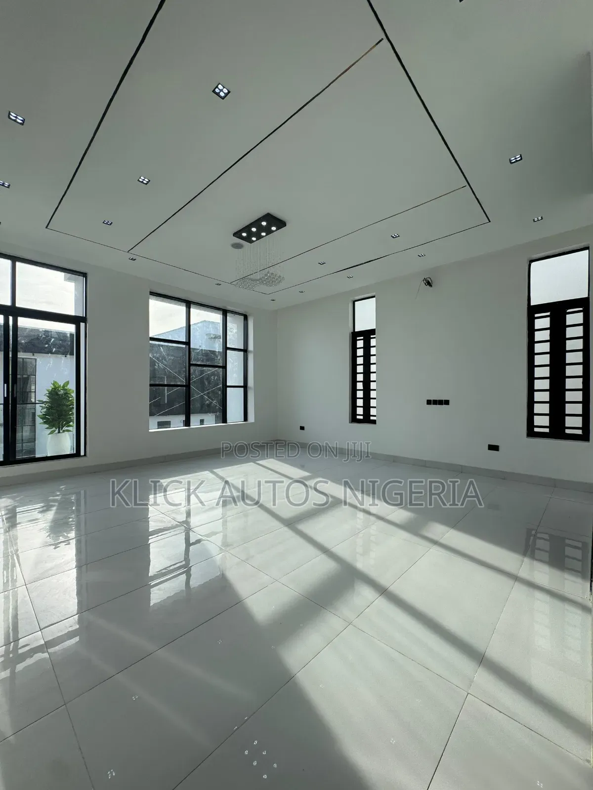 Furnished 5bdrm Duplex in Lekki for sale in Lekki