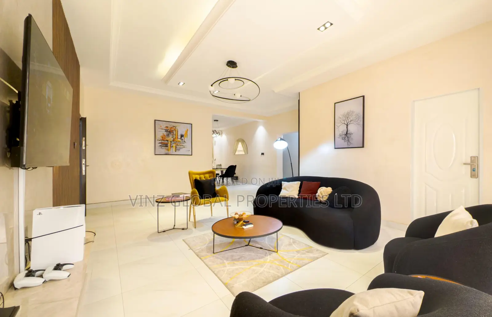 1/2 Bedroom Apartment With Ps5 in Lekki