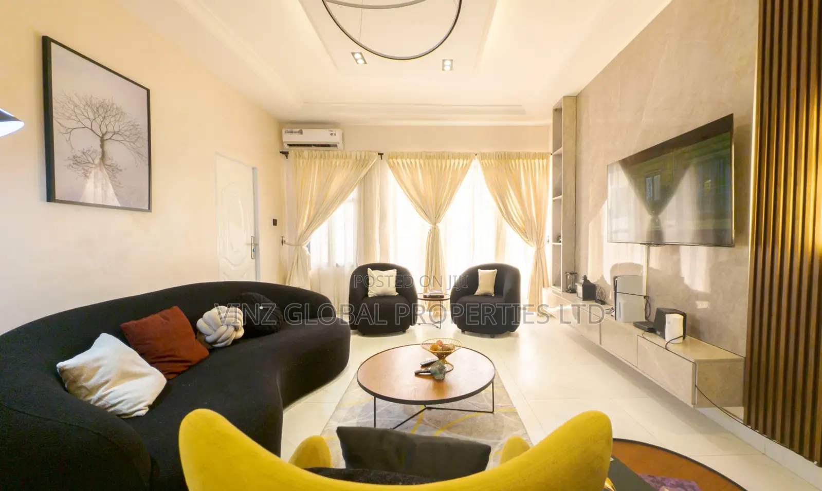 1/2 Bedroom Apartment With Ps5 in Lekki