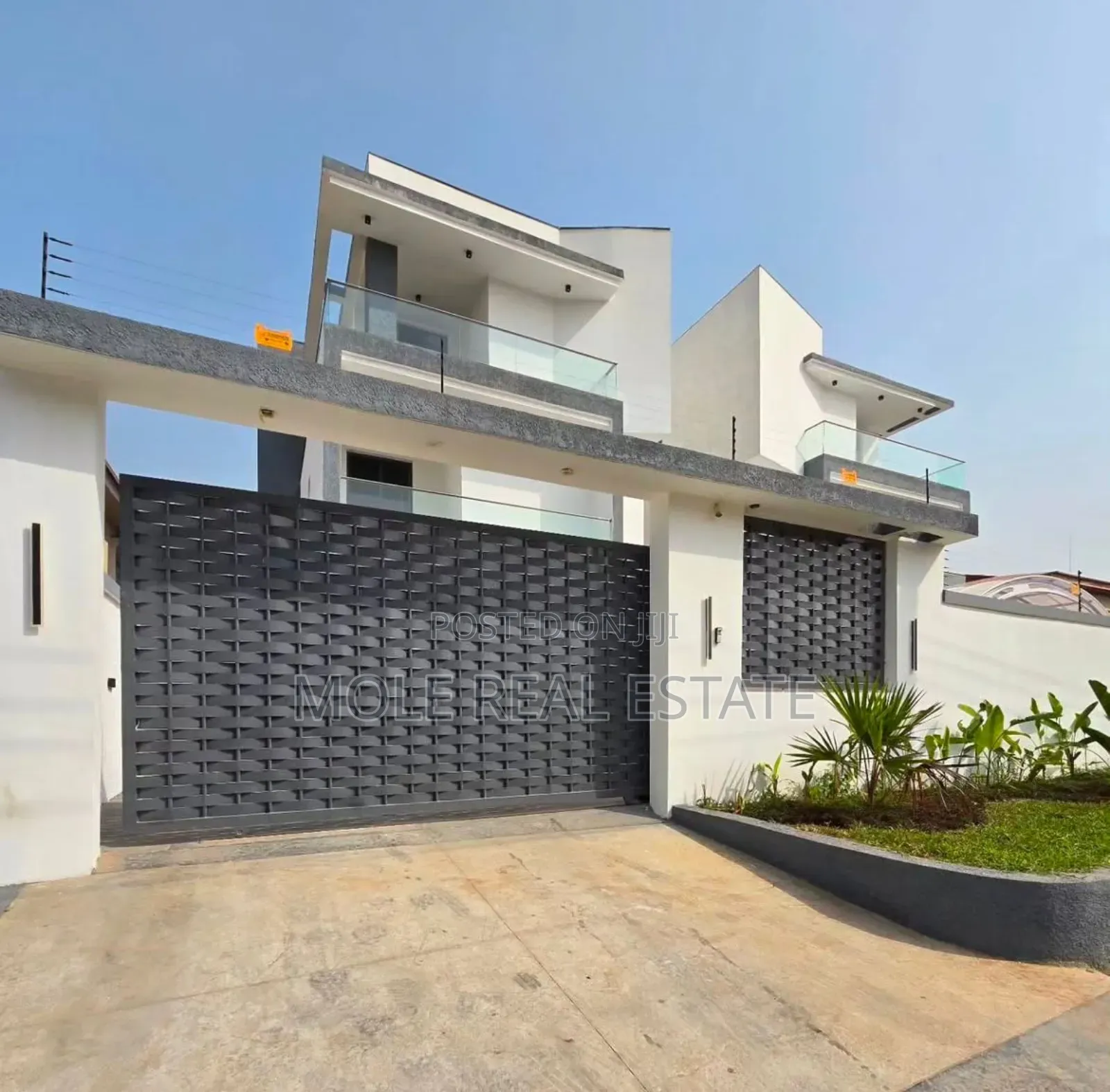 Furnished 5bdrm Duplex in Leki Phase 1 for sale in Lekki Phase 1