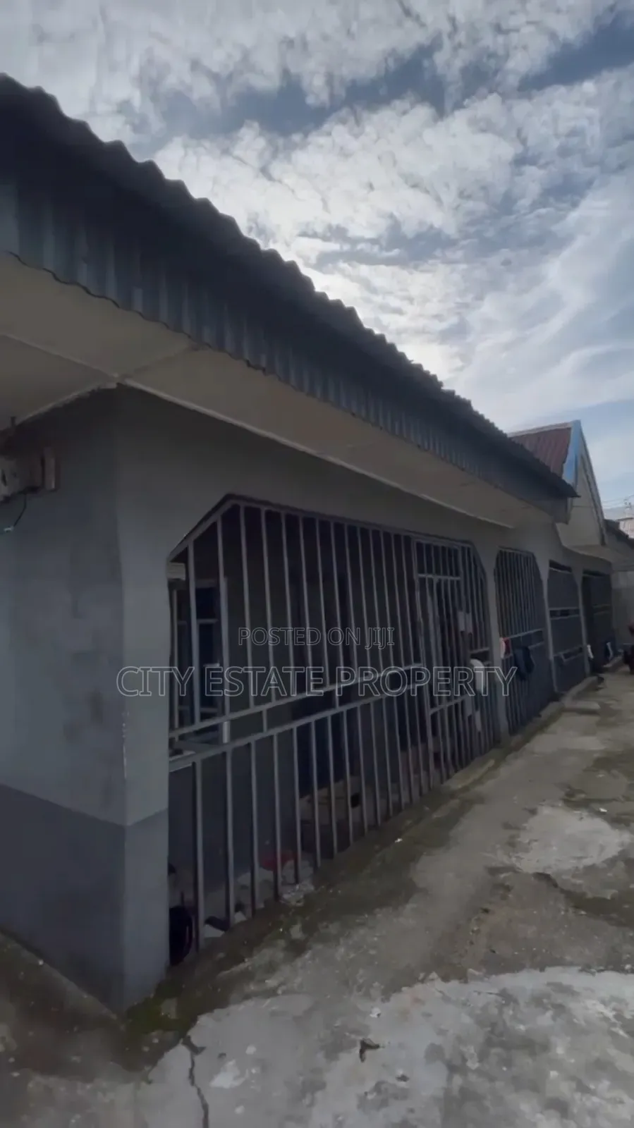 Furnished 4bdrm Block of Flats in City Estate, Port-Harcourt for sale in Port-Harcourt