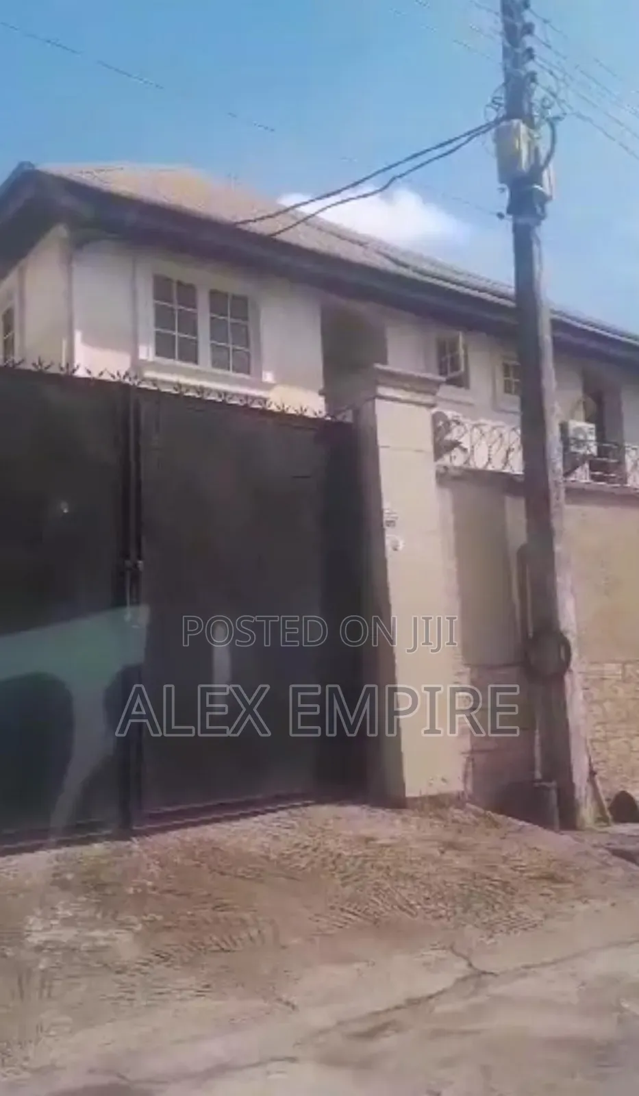 5bdrm Duplex in Amuwo-Odofin for sale in Amuwo-Odofin