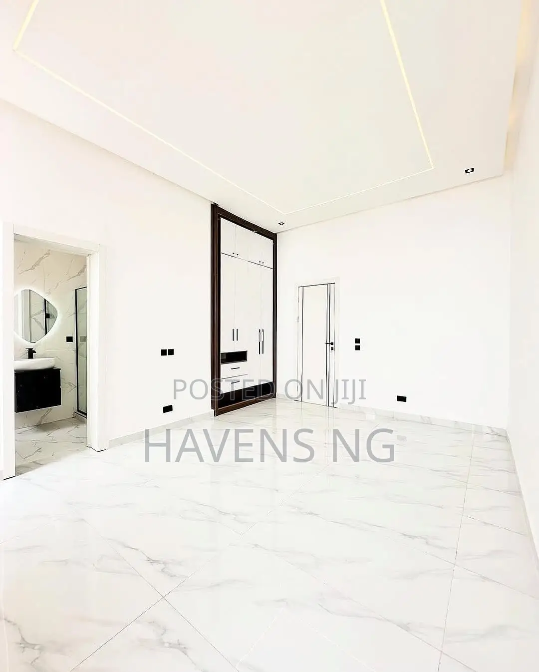 5bdrm Duplex in Lekki Phase 2 for sale in Lekki Phase 2