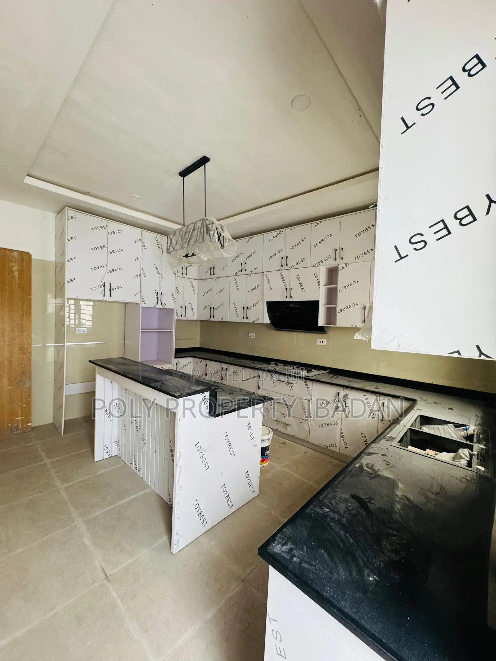 4bdrm Duplex in Carlton Gate Estate, Akobo for sale in Akobo