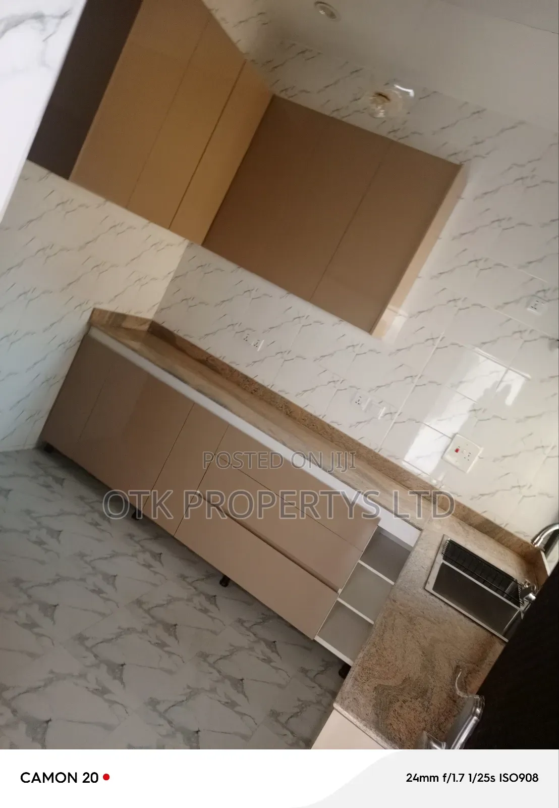 3bdrm Block of Flats in Fo1, Kubwa for sale in Kubwa