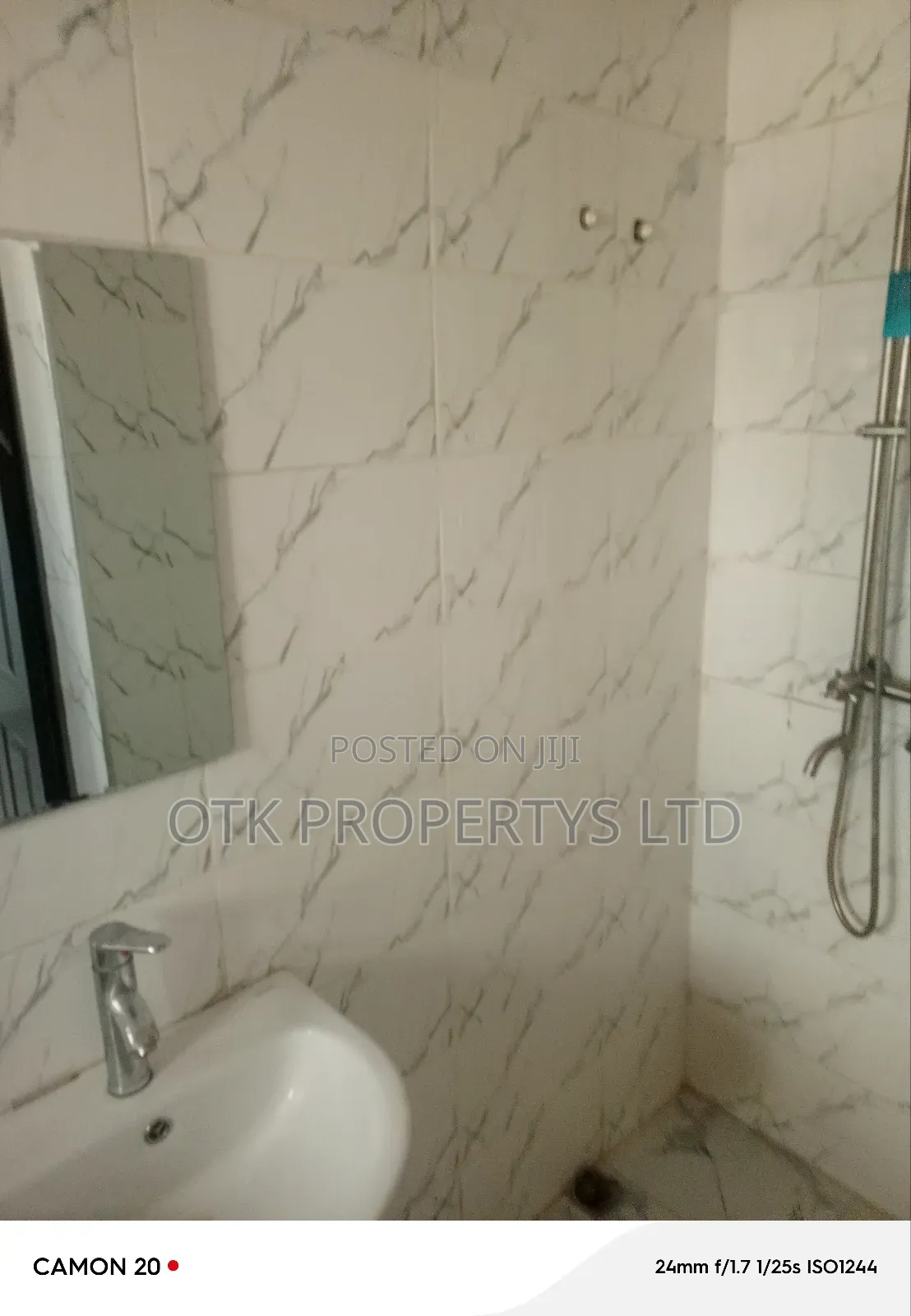 3bdrm Block of Flats in Fo1, Kubwa for sale in Kubwa