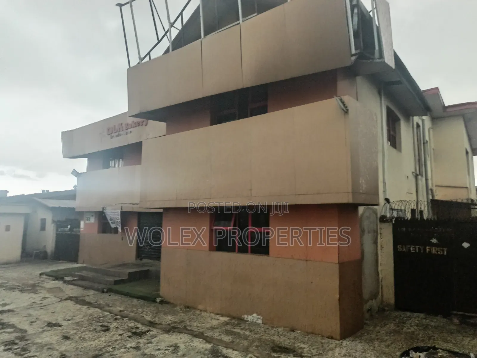Furnished 8bdrm House in Egbeda for sale in Egbeda