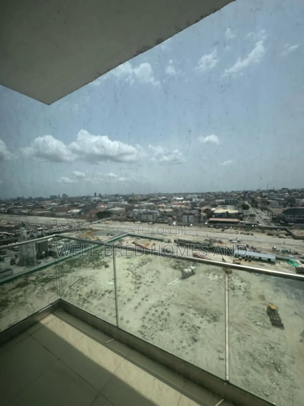 2bdrm Apartment in Bluewater Apartment, for rent in Lekki