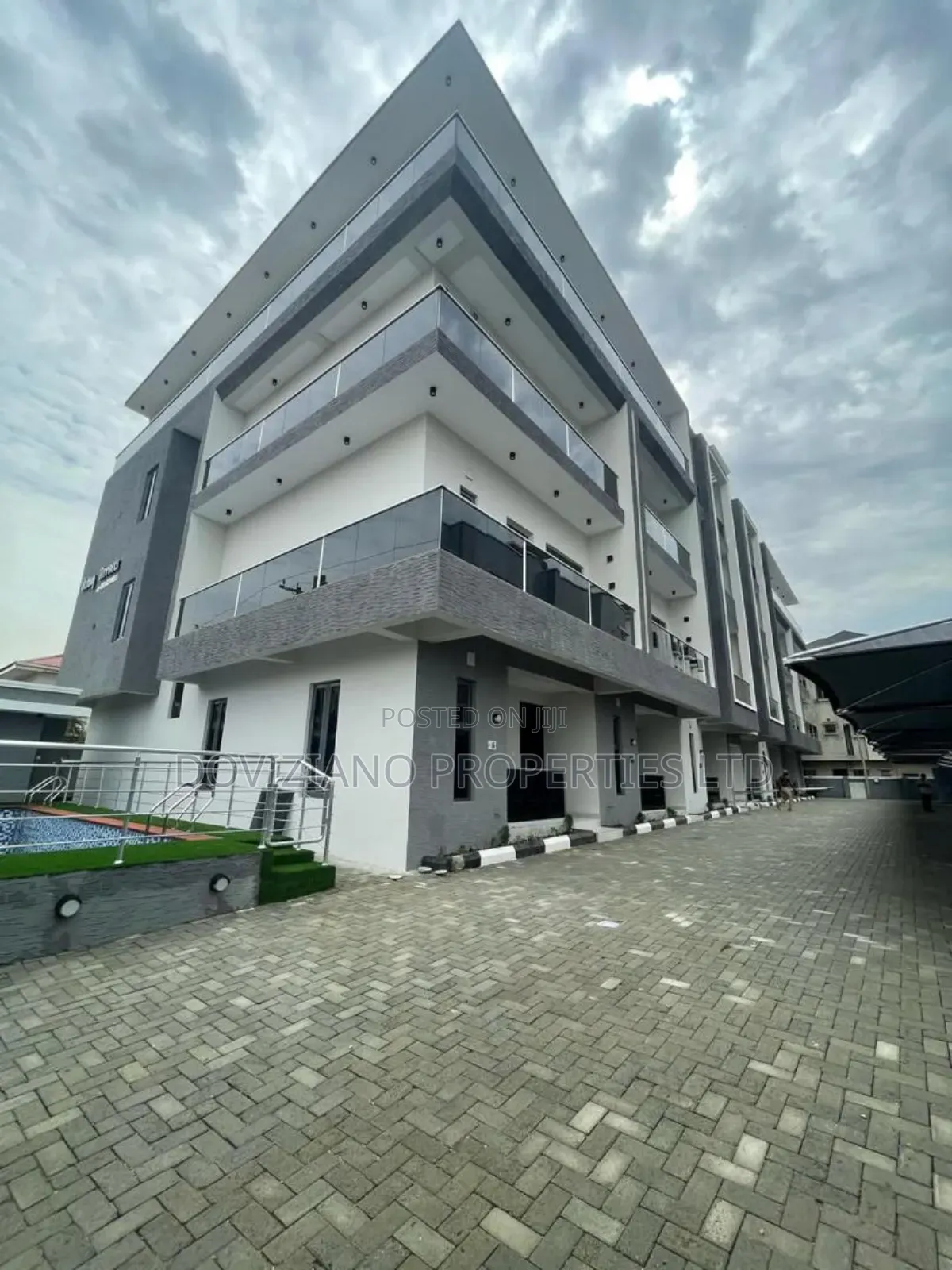 4bdrm Townhouse/Terrace in Victoria Island for sale in Victoria Island