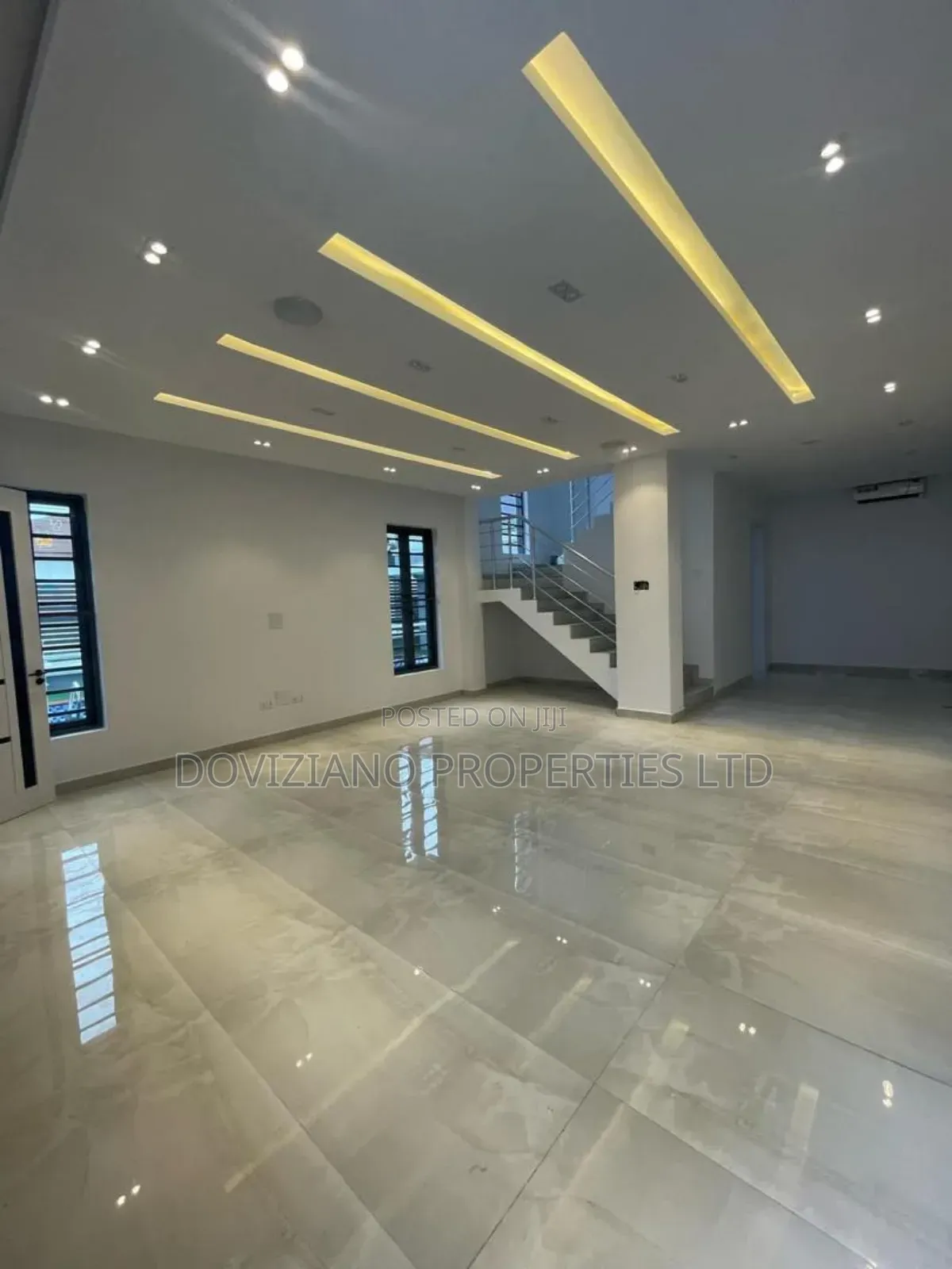 4bdrm Townhouse/Terrace in Victoria Island for sale in Victoria Island