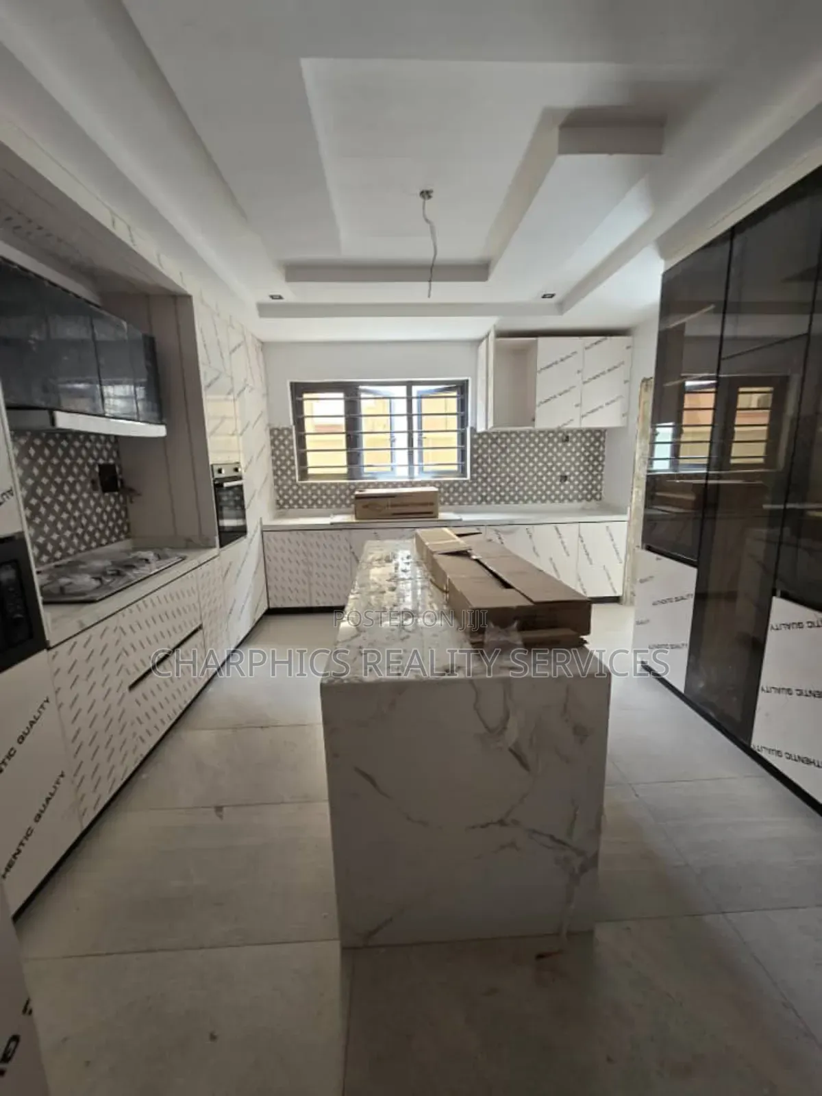 5bdrm Duplex in GRA Phase 2 Shangisha for sale in GRA Phase 2 Shangisha