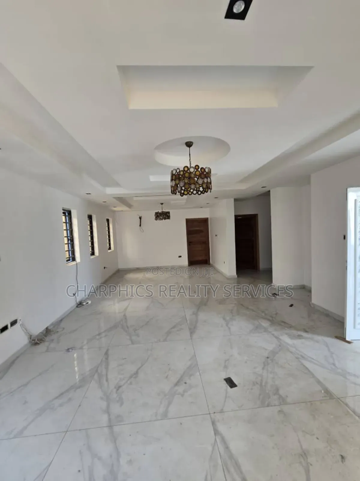5bdrm Duplex in GRA Phase 2 Shangisha for sale in GRA Phase 2 Shangisha
