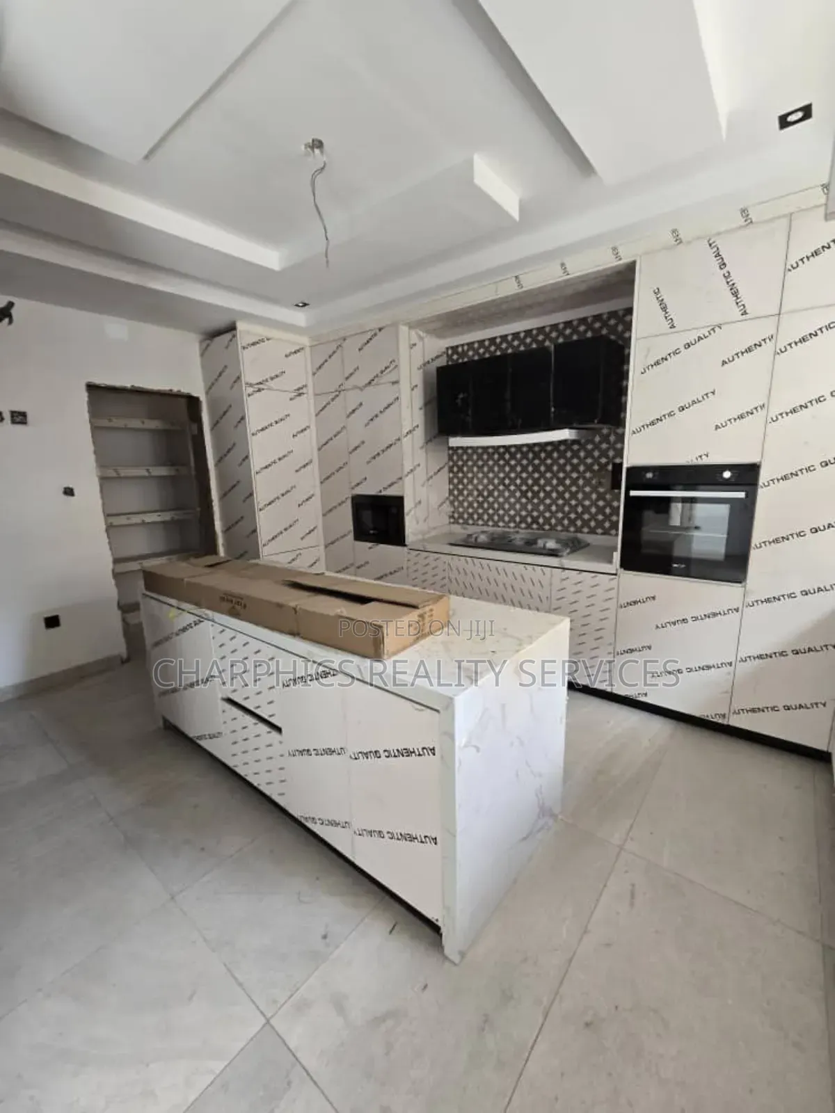 5bdrm Duplex in GRA Phase 2 Shangisha for sale in GRA Phase 2 Shangisha