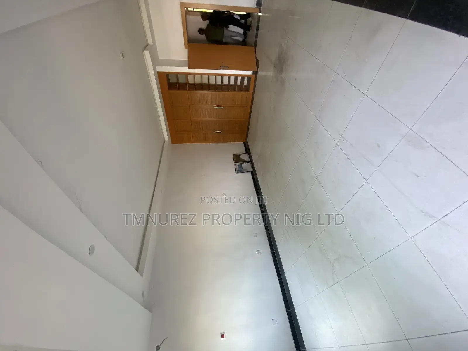 3bdrm Apartment in Chevron Extension, Lekki for rent in Lekki
