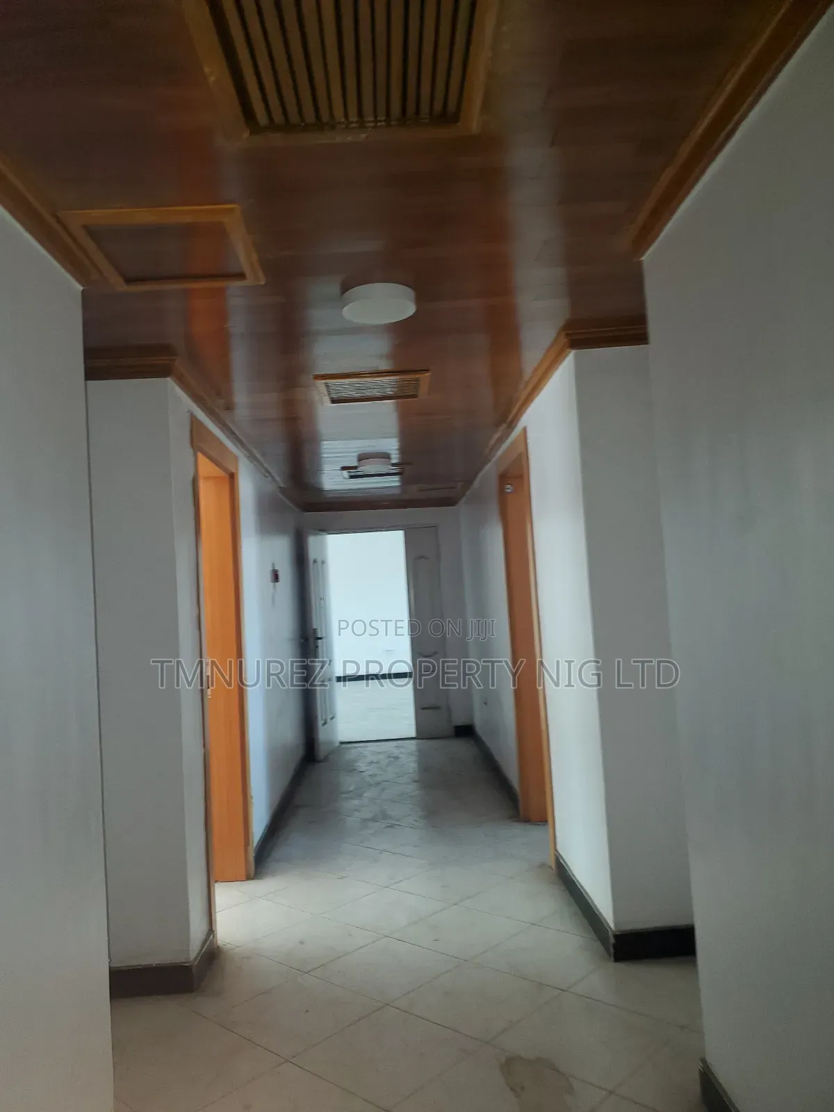 3bdrm Villa in Chevron for rent in Chevron