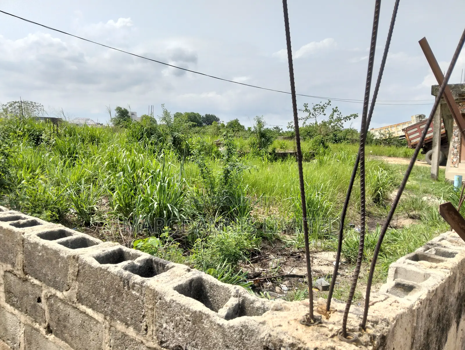 For Sale, 6 Plots Of Land, Off Ogolonto Road, Ikorodu in Ebute