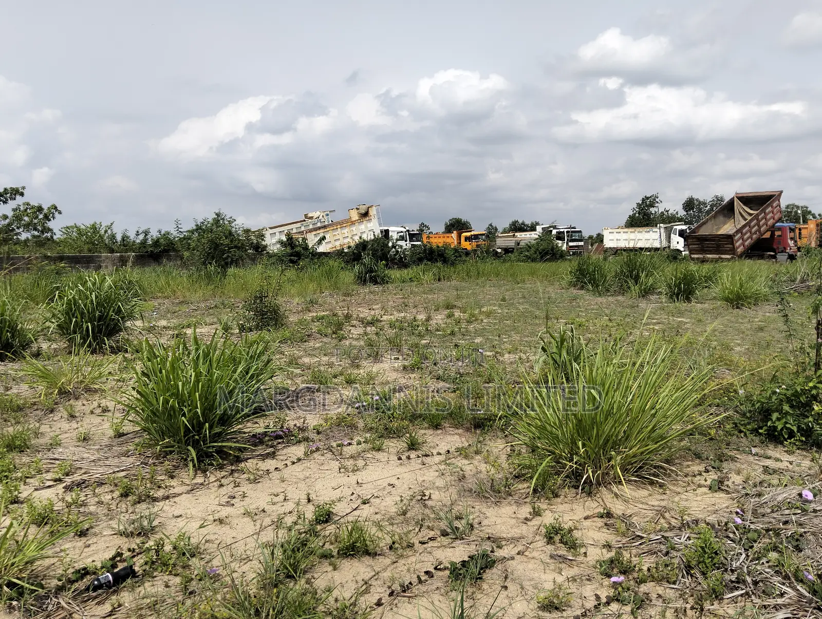 For Sale, 6 Plots Of Land, Off Ogolonto Road, Ikorodu in Ebute