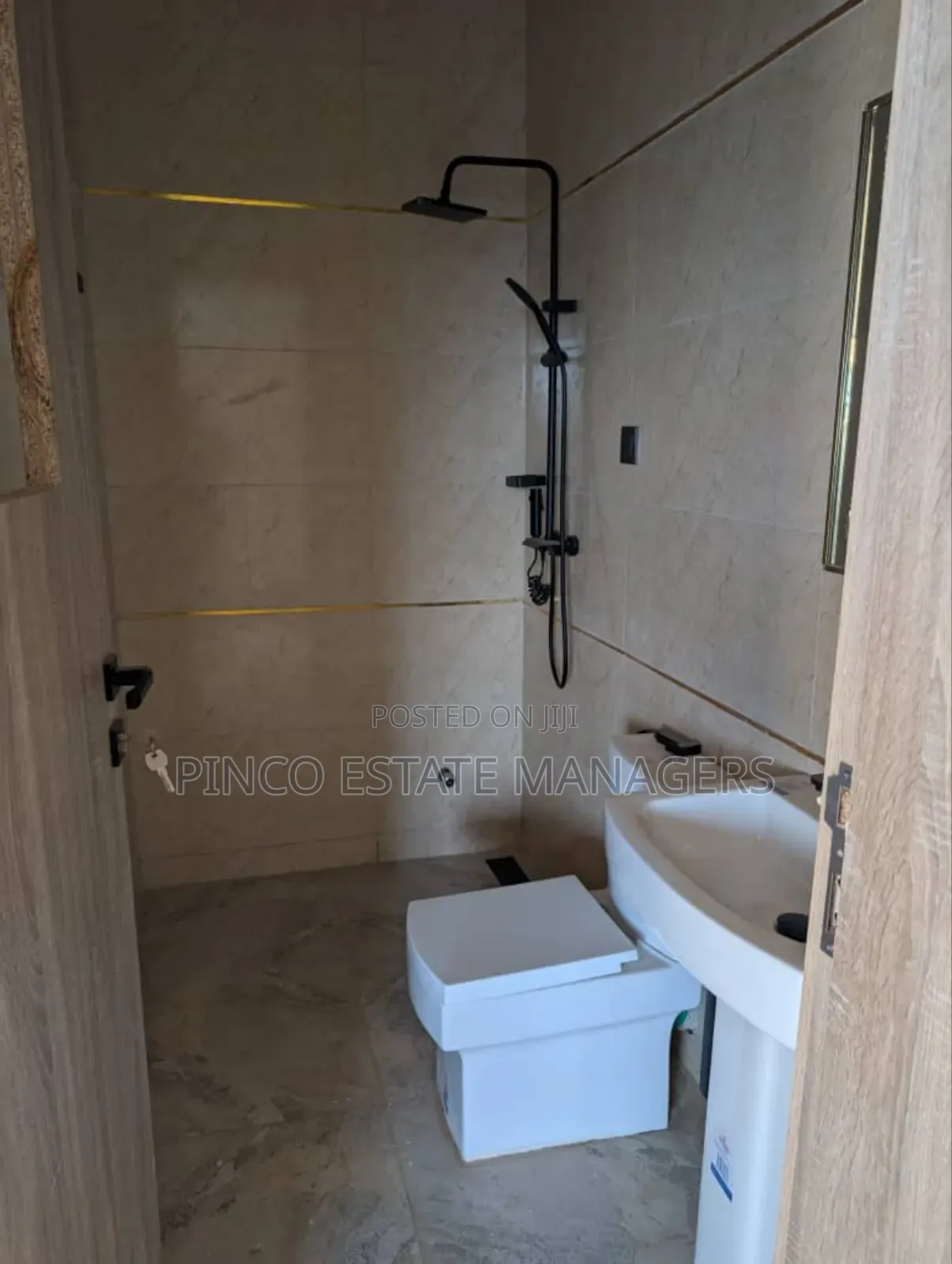 4bdrm Duplex in Jabi for sale in Jabi