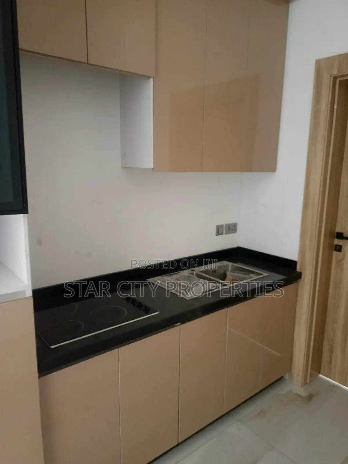 5bdrm Duplex in Omole Phase 1 for sale in Omole Phase 1