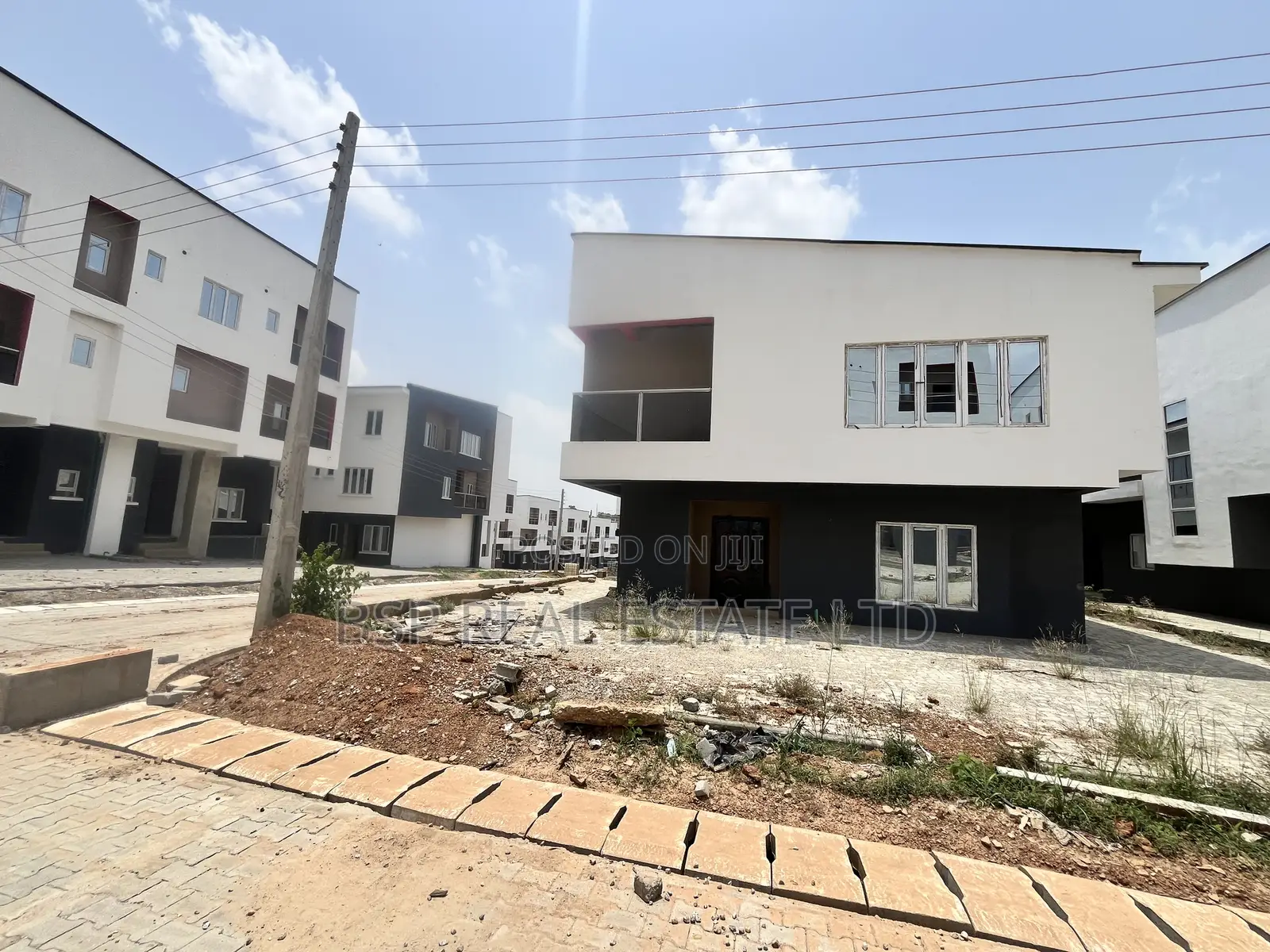 4bdrm Duplex in Paradise Estate, Kaura for sale in Kaura