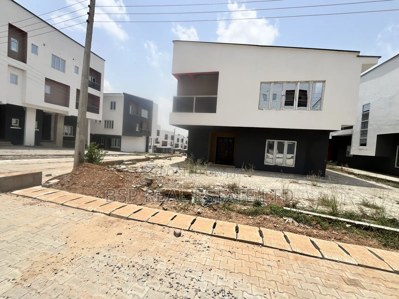 4bdrm Duplex in Paradise Estate, Kaura for sale in Kaura