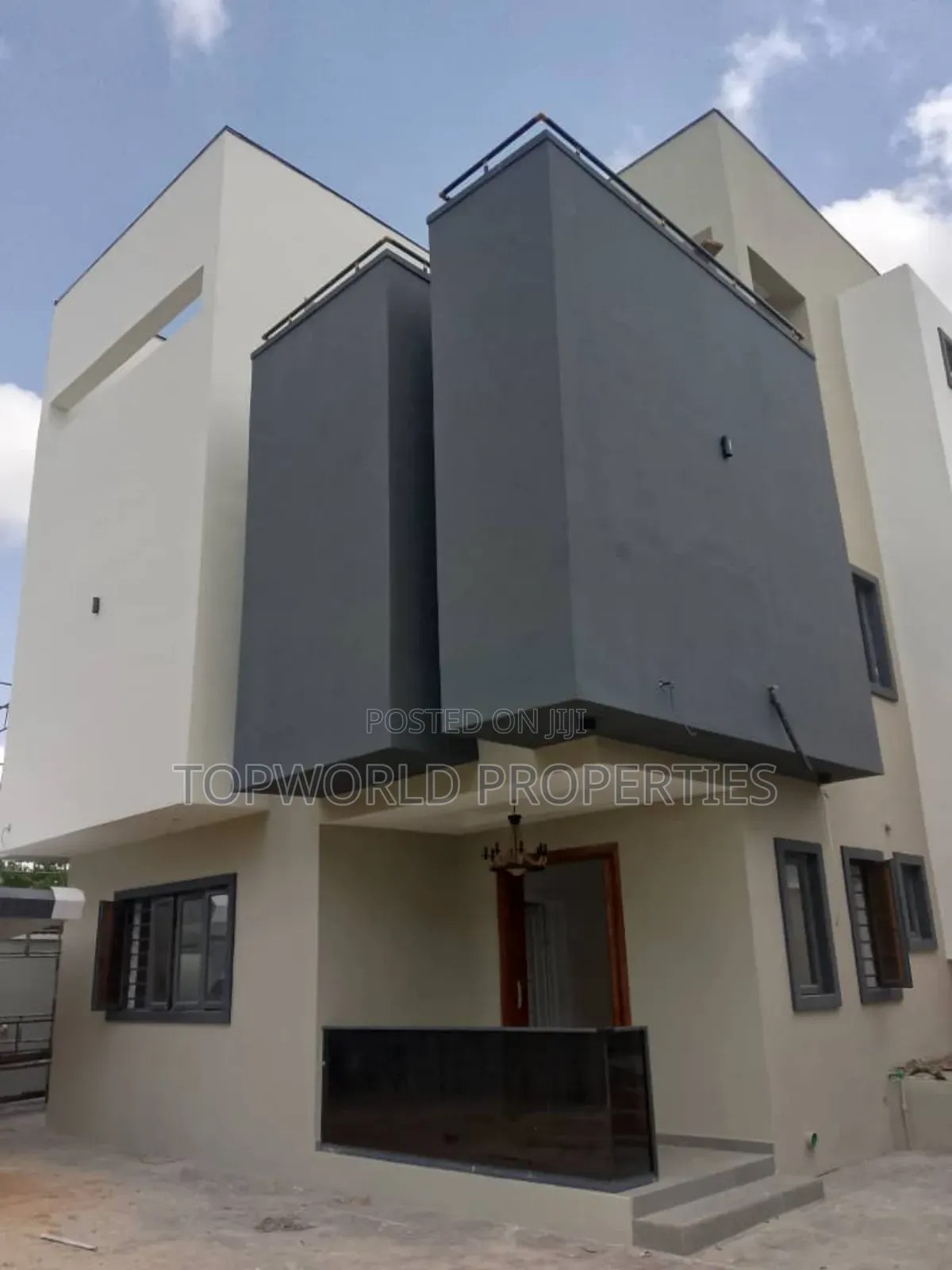5bdrm Duplex in Magodo Phase 2, Agboyi/Ketu for sale in Agboyi/Ketu