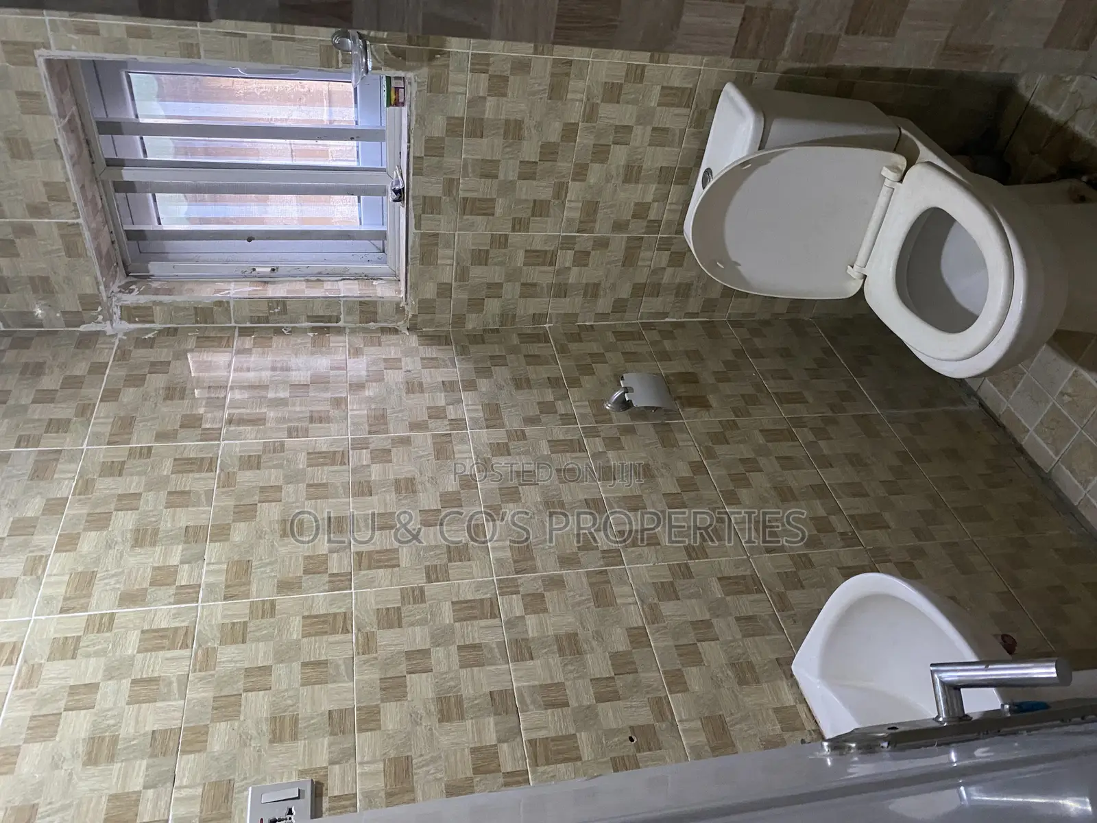 2bdrm Block of Flats in Nut District for rent in Lugbe District