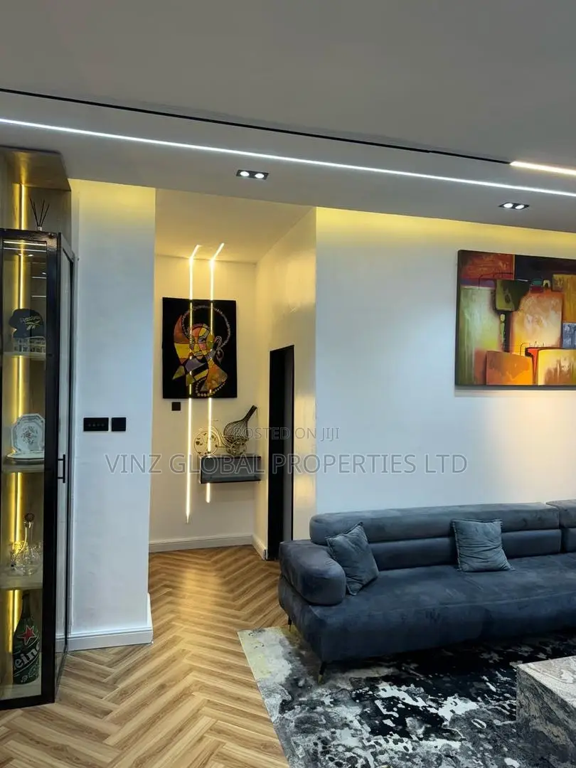 Cozy 1/2 Bedroom Apartment With a Smart Door Lock in Lekki