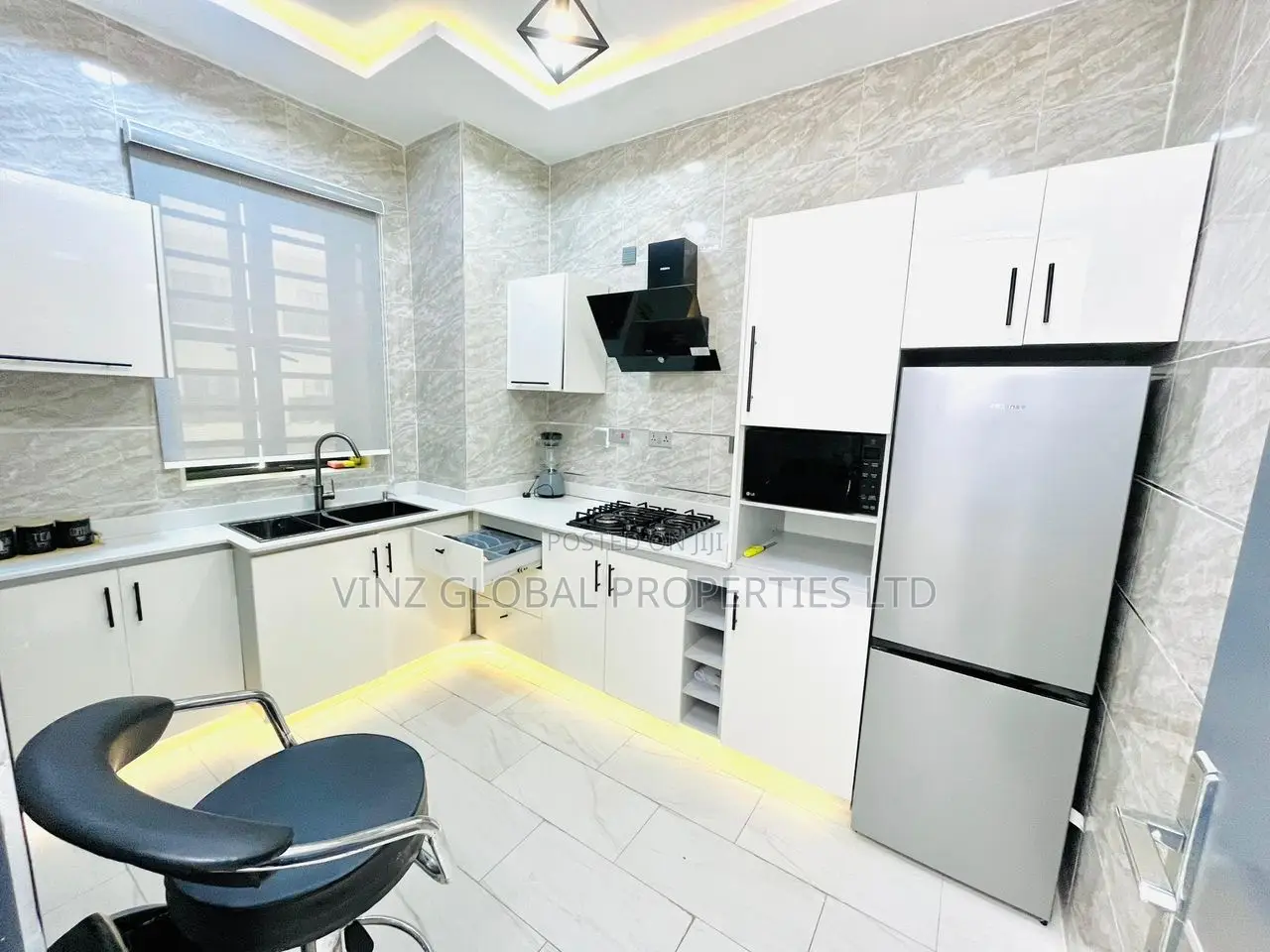 11 Units of 2 Bedroom Apartments With Gym Center in Lekki