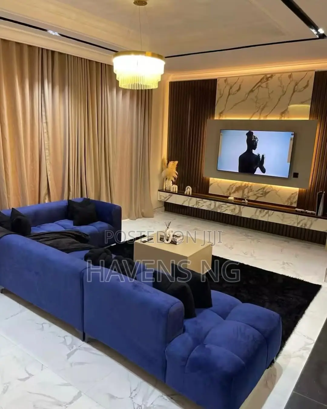 Luxury 1-Bedroom Apartment With Ps5 Snooker in Lekki Phase 1