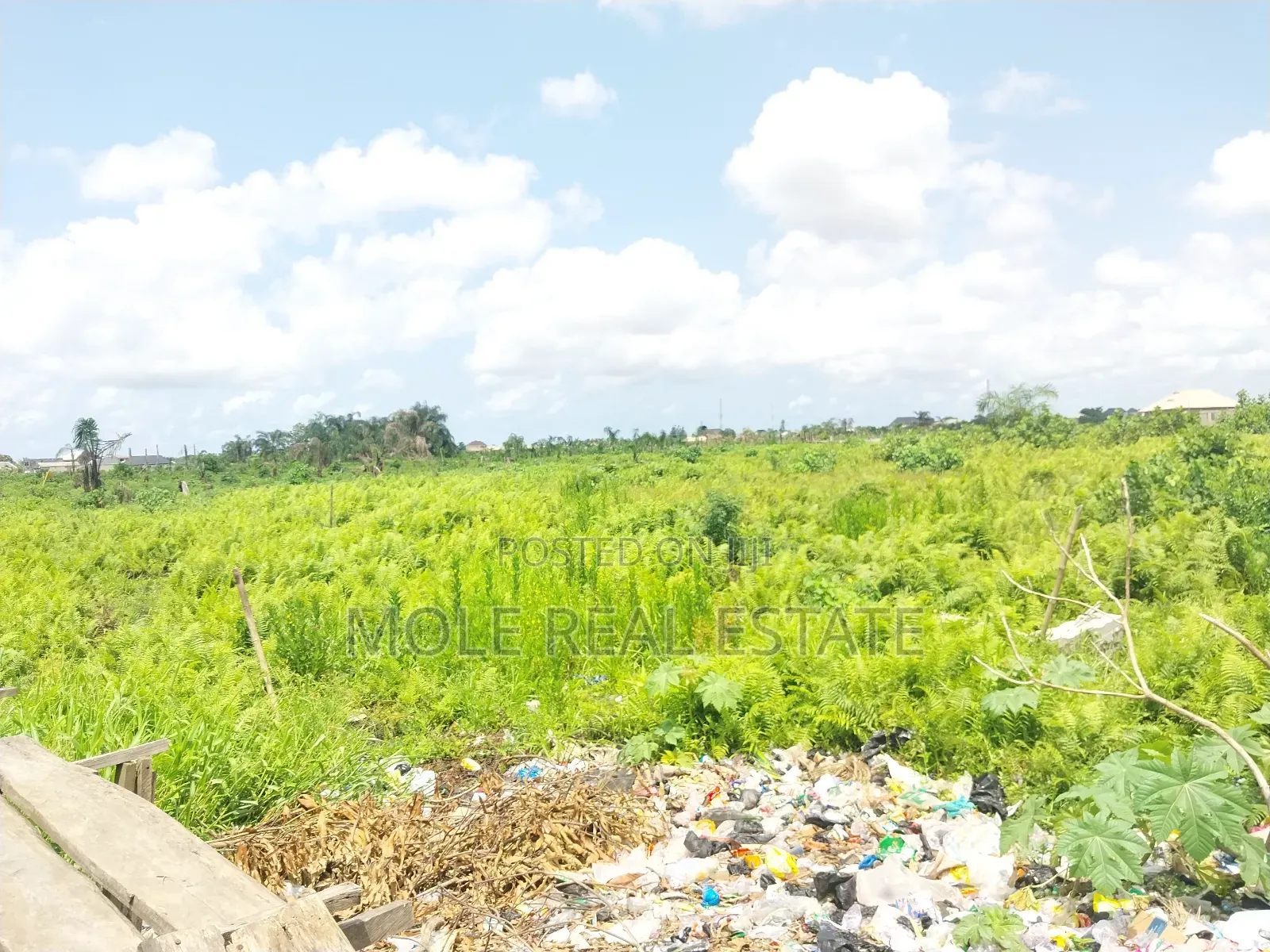 1 400 Sqm. Idowu Taylor Fenced Good Location Vi in Victoria Island