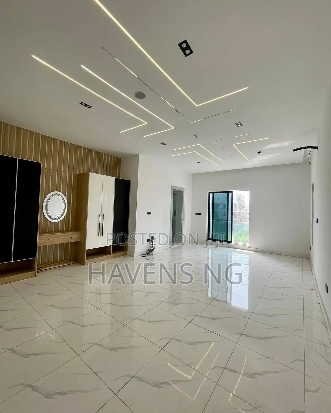 4bdrm Duplex in Lekki Phase 1 for sale in Lekki Phase 1